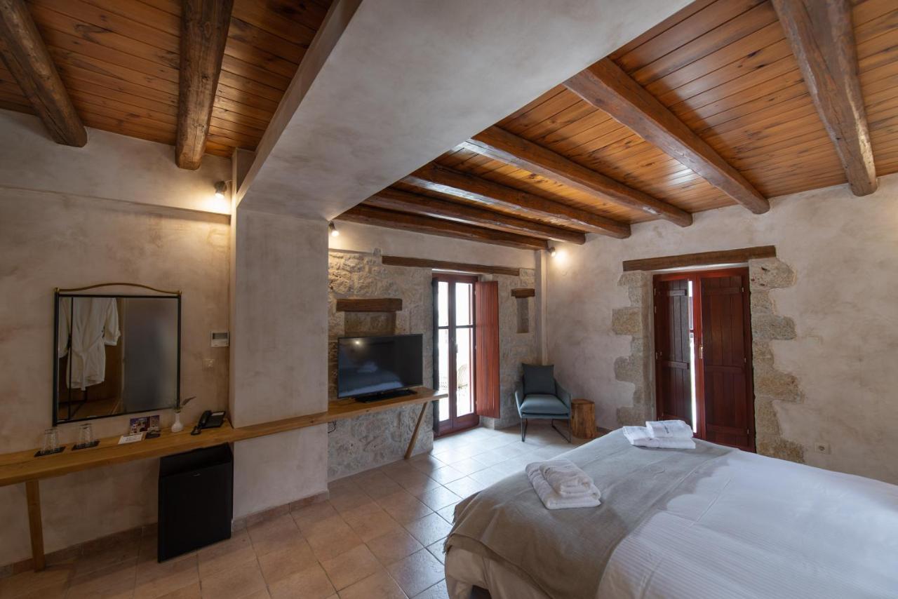 Brazzo Di Maina Hotel Oitylo