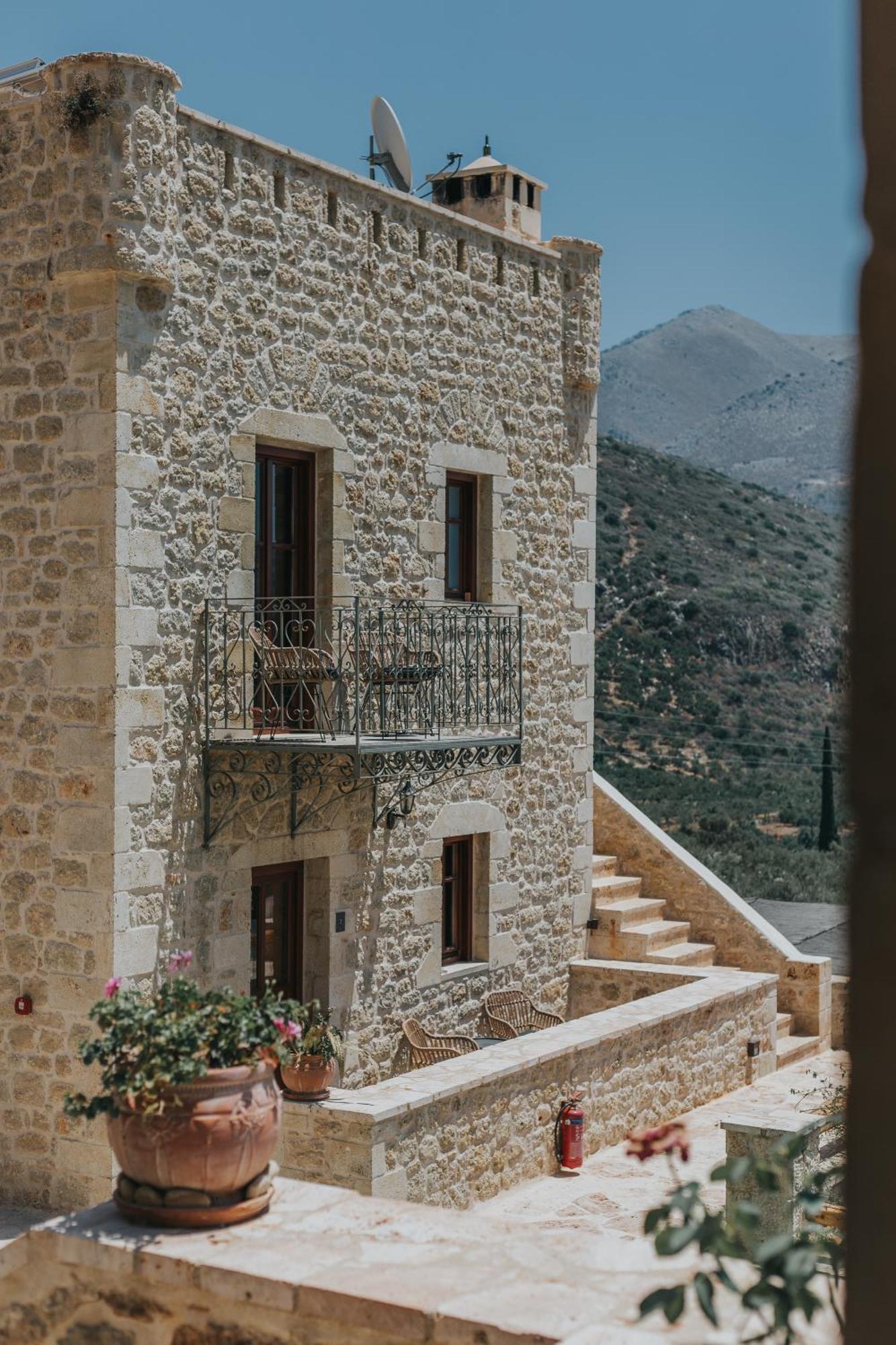 Hotel Brazzo Di Maina